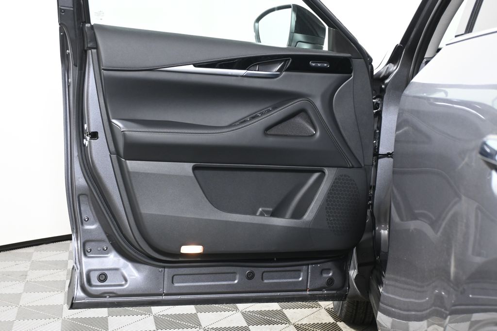 2025 INFINITI QX60 Pure 23