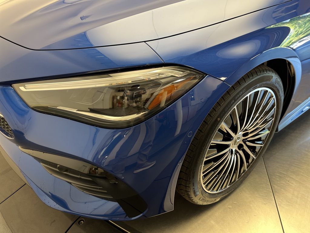 Thumbnail: 2026 Mercedes-Benz CLE - 10