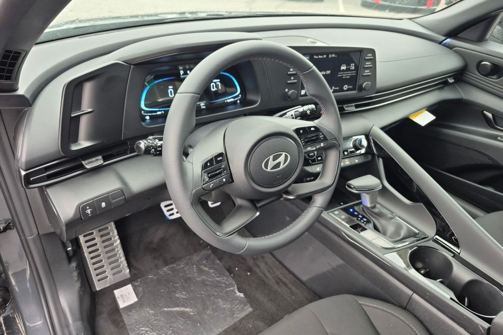 New 2026 Gray HYUNDAI SEL Sport Plus image 12