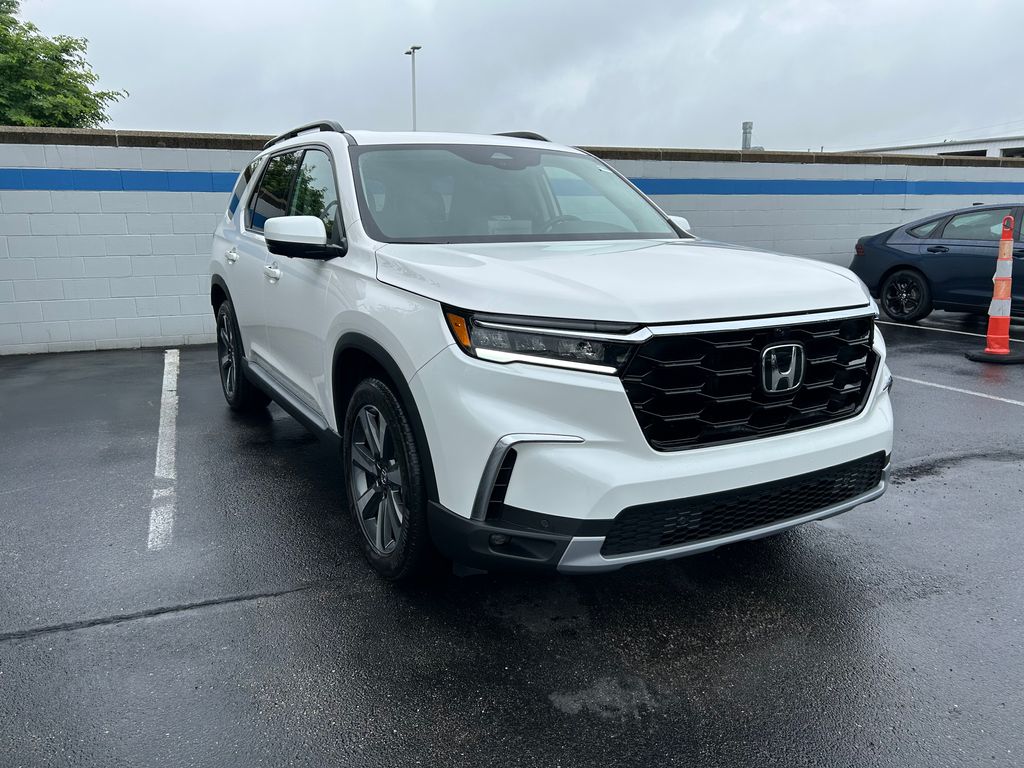 Thumbnail: 2025 Honda Pilot - 7