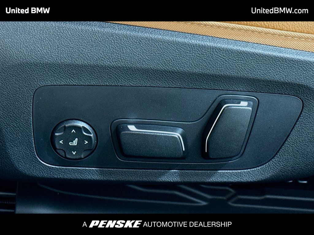 Thumbnail: 2026 BMW 4 Series - 4