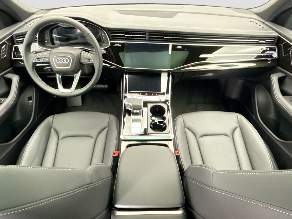 Thumbnail: 2026 Audi Q8 - 14