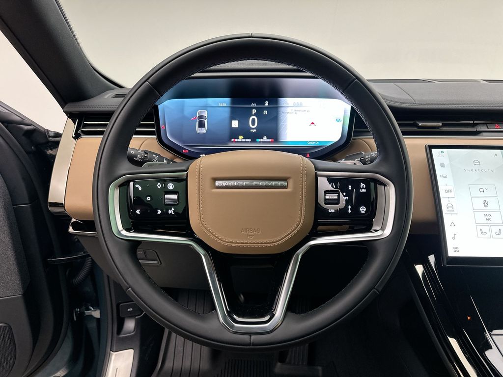 Thumbnail: 2026 Land Rover Range Rover Sport - 14