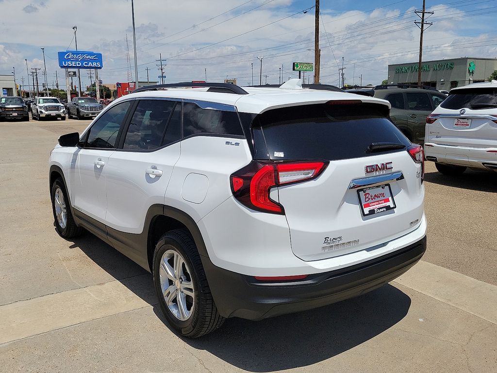 2024 GMC Terrain SLE White at Brown Honda