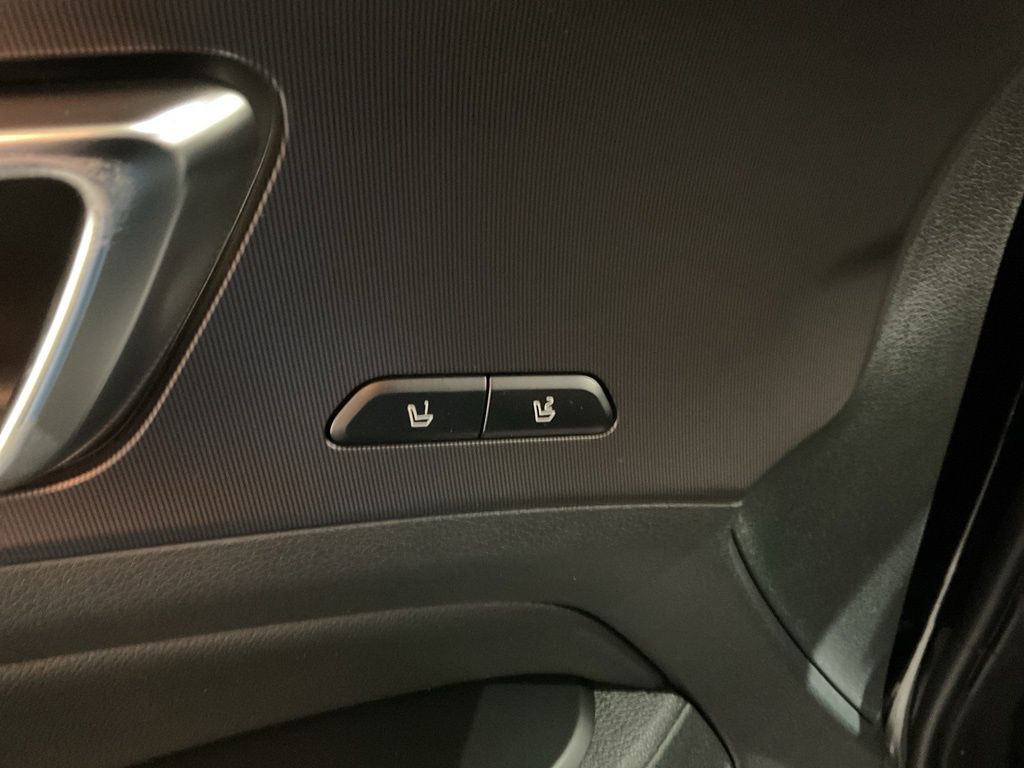 New 2026 Black Kia SX-Prestige image 12