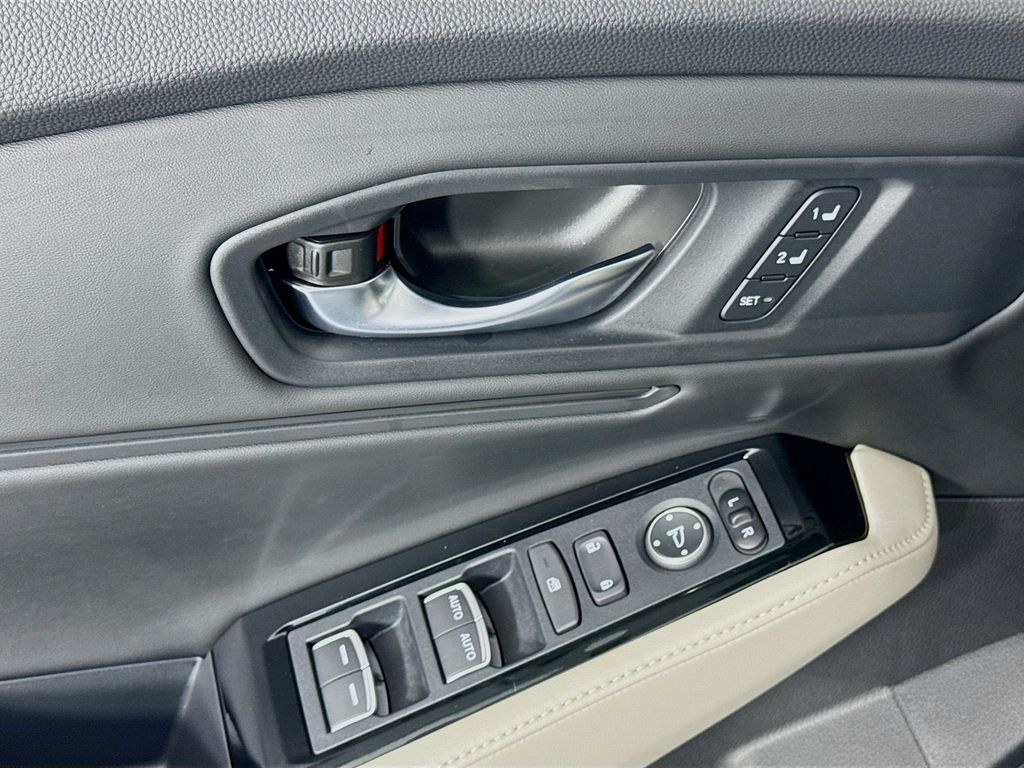 Used Car 2025 Honda Accord Hybrid  Touring For Sale Under $50,000 In Austin, Texas