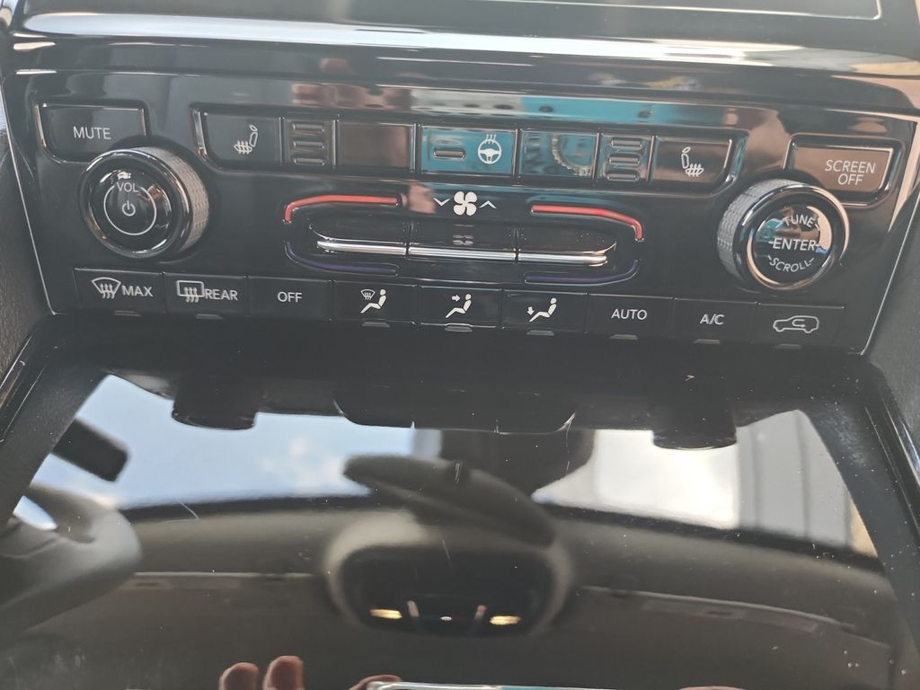 Used Car 2023 Jeep Grand Cherokee  Limited For Sale Under $30,000 In Austin, Texas