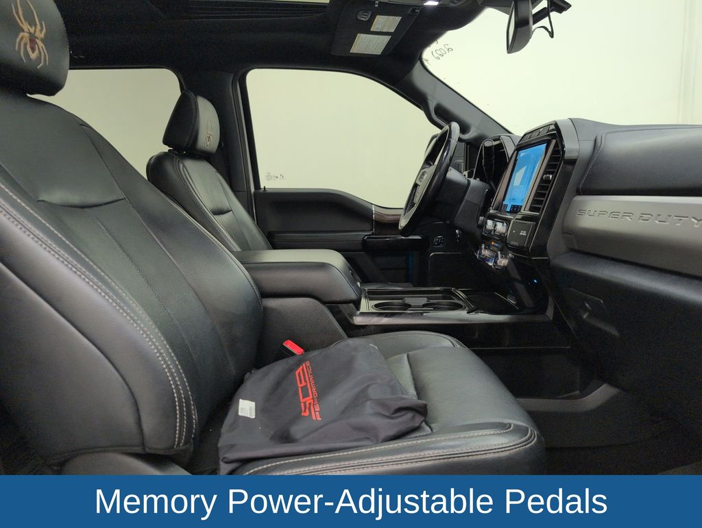 Used 2022 White Ford Lariat image 15