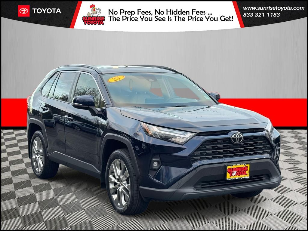 2023 Toyota RAV4 XLE Premium's photo