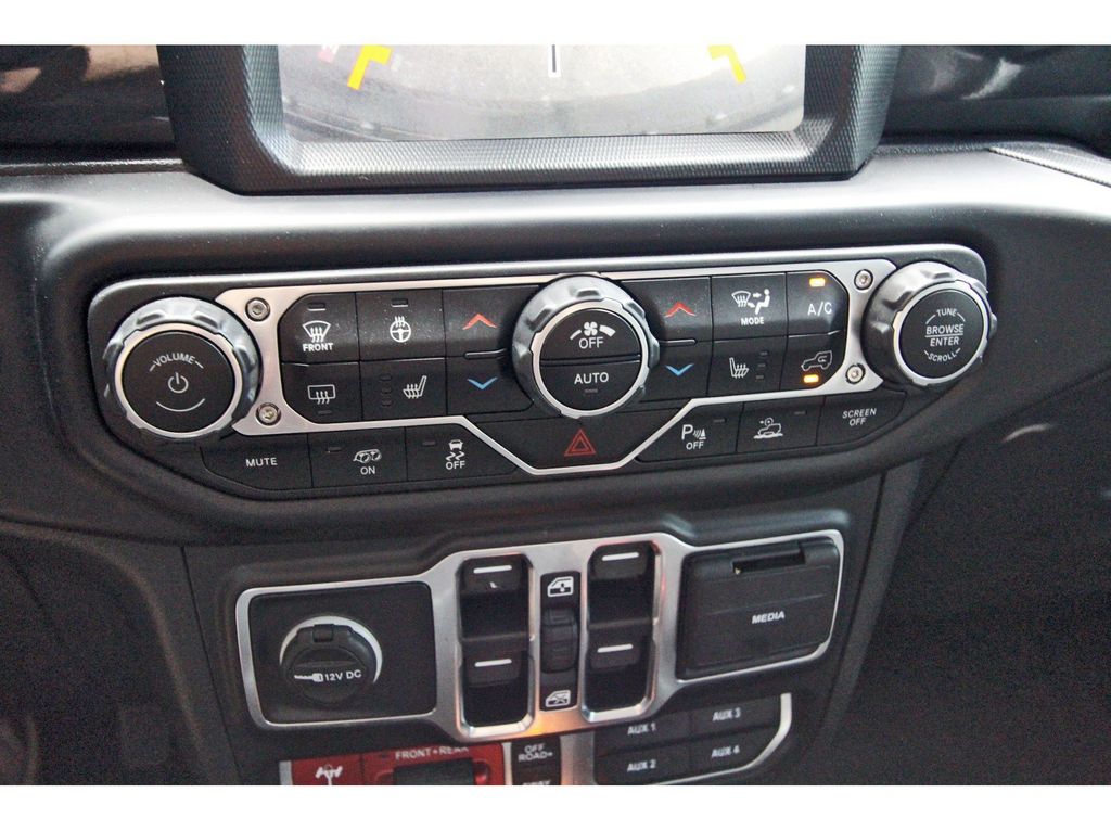 Used 2022 Jeep Wrangler SUV