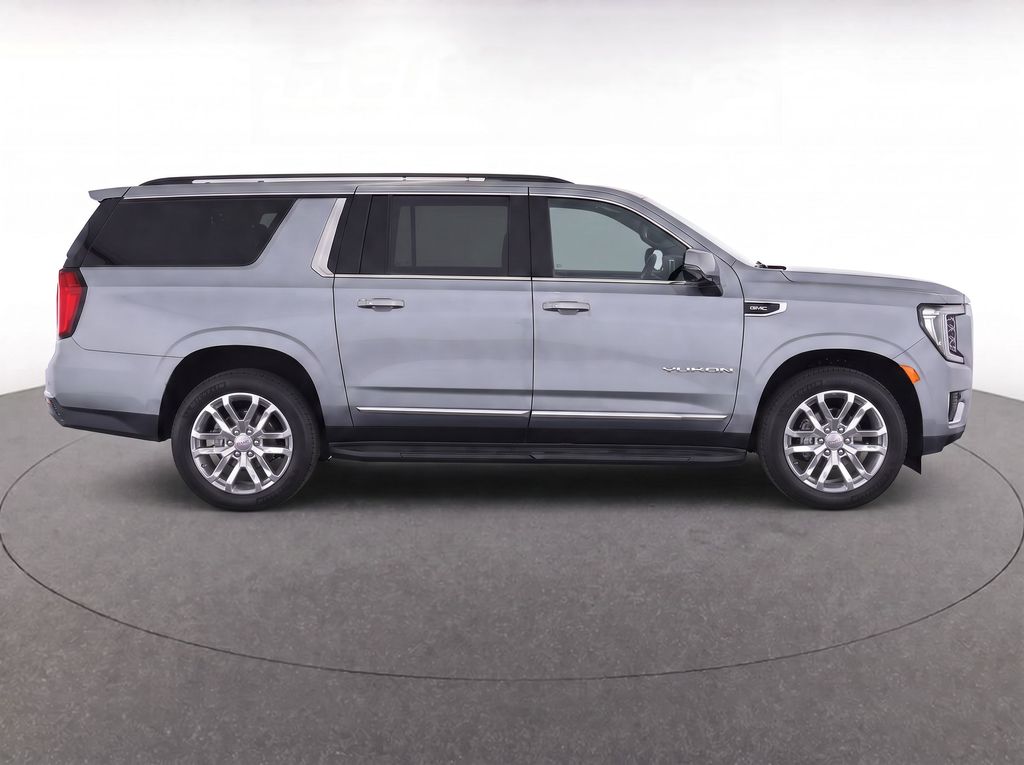 Thumbnail: 2023 GMC Yukon XL - 29
