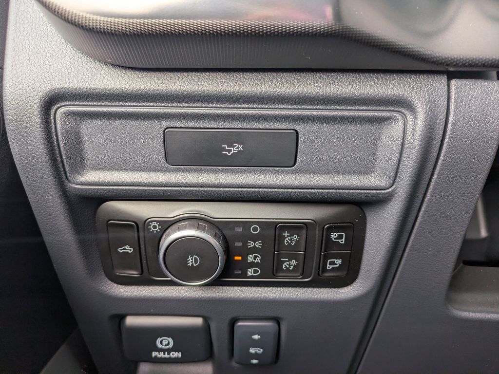 2026 Ford F-150 Black Widow