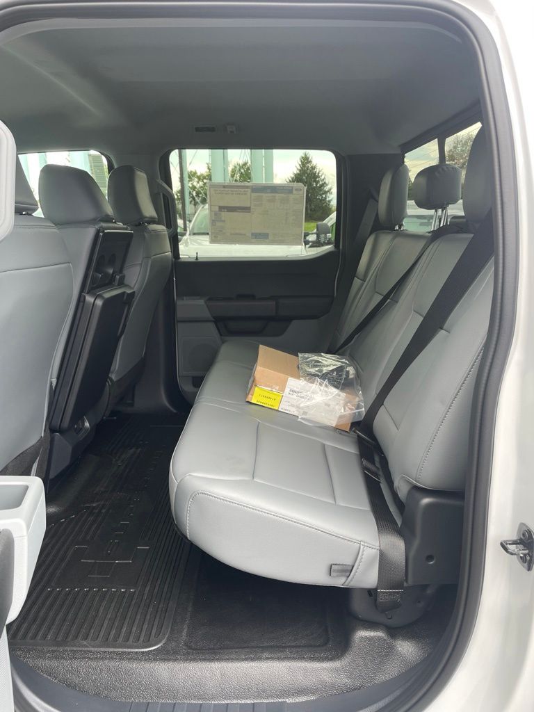 2026 Ford F-350 Chassis XL