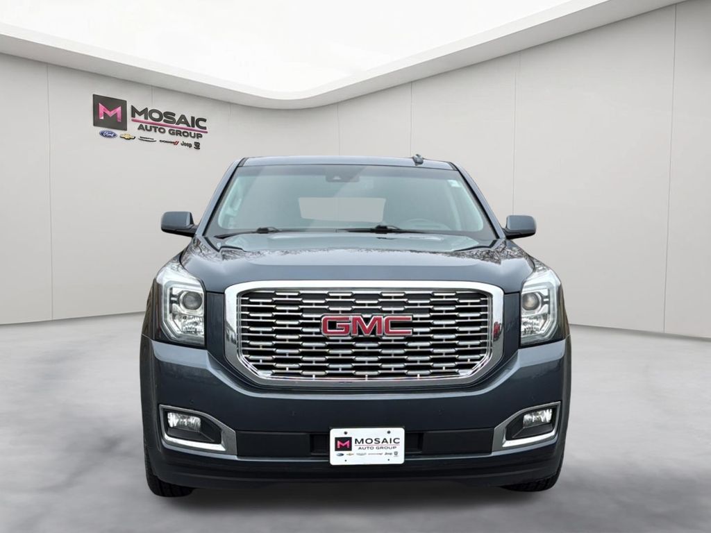 Used 2019 GMC Yukon Denali with VIN 1GKS2CKJ7KR153603 for sale in Zumbrota, Minnesota