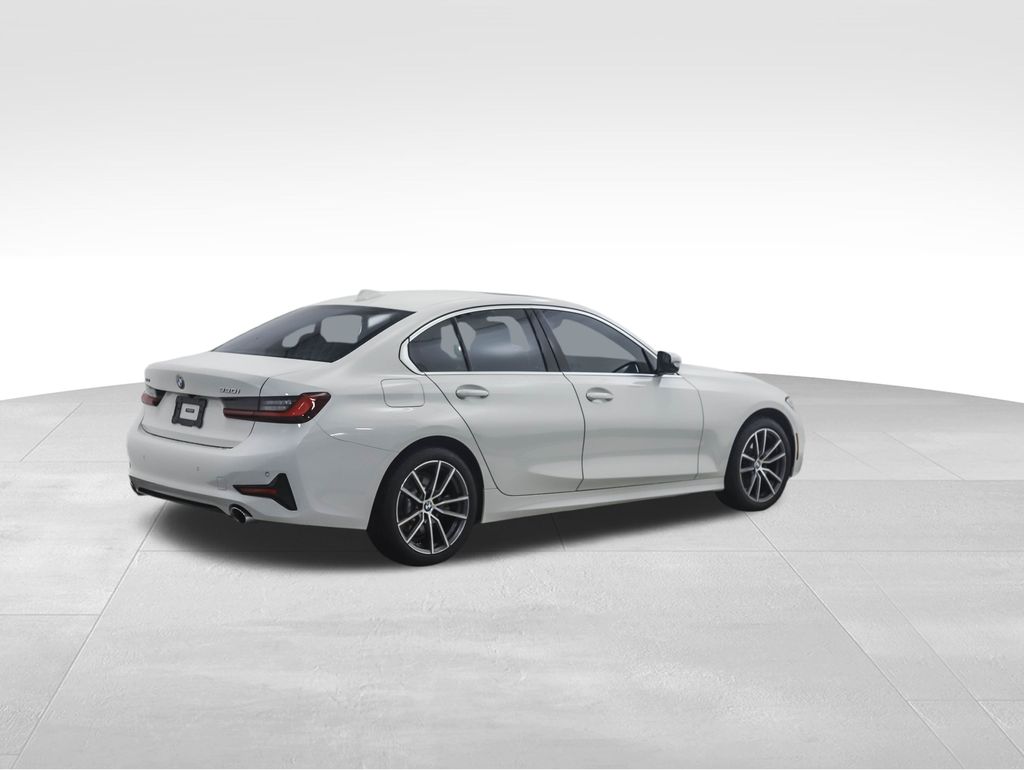 2022 BMW 3 Series 330i xDrive 5
