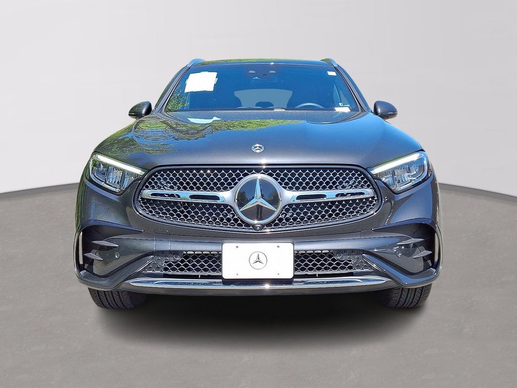Thumbnail: 2025 Mercedes-Benz GLC - 2