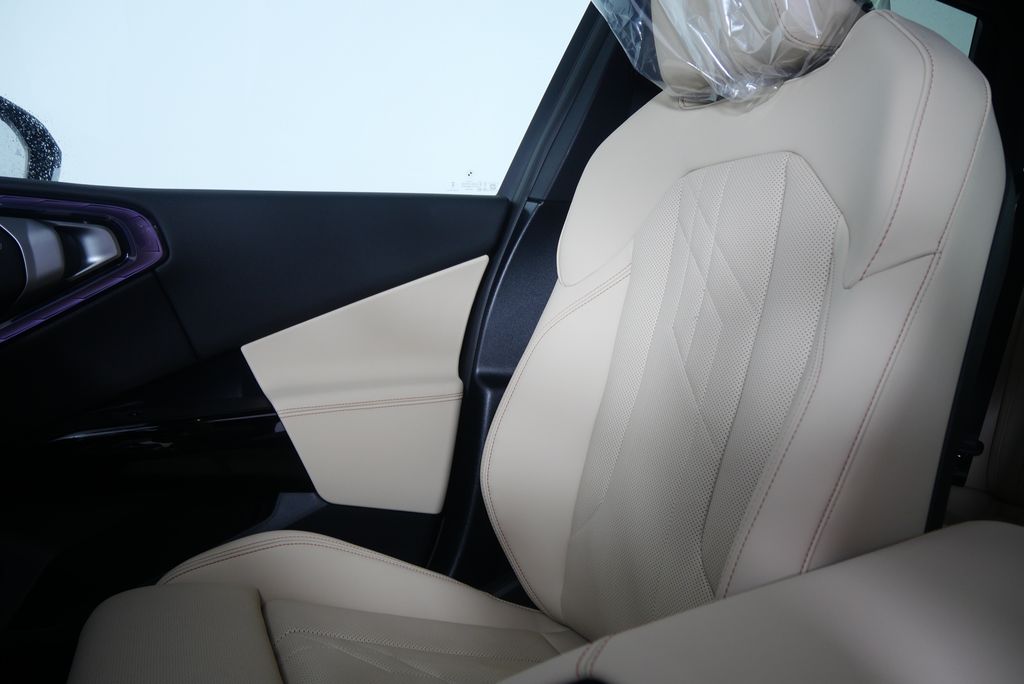 Thumbnail: 2026 BMW X3 - 21