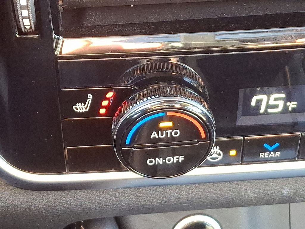 Thumbnail: 2023 Nissan Rogue - 27