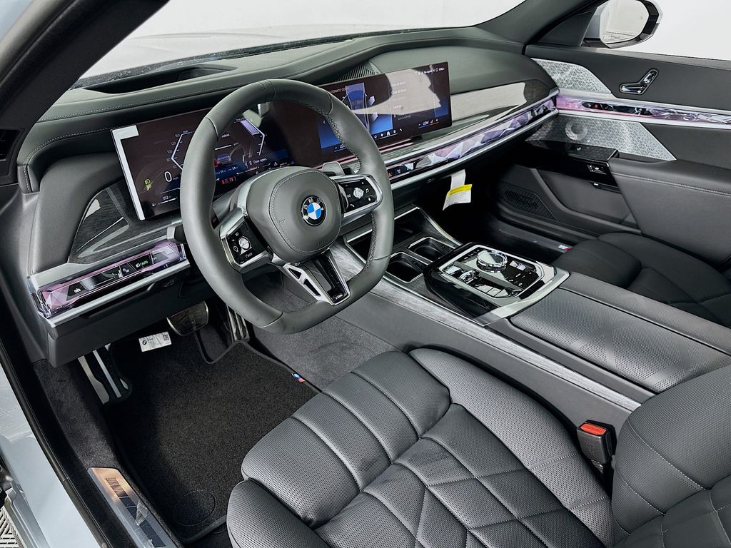 2024 BMW 7 Series 760i xDrive 9