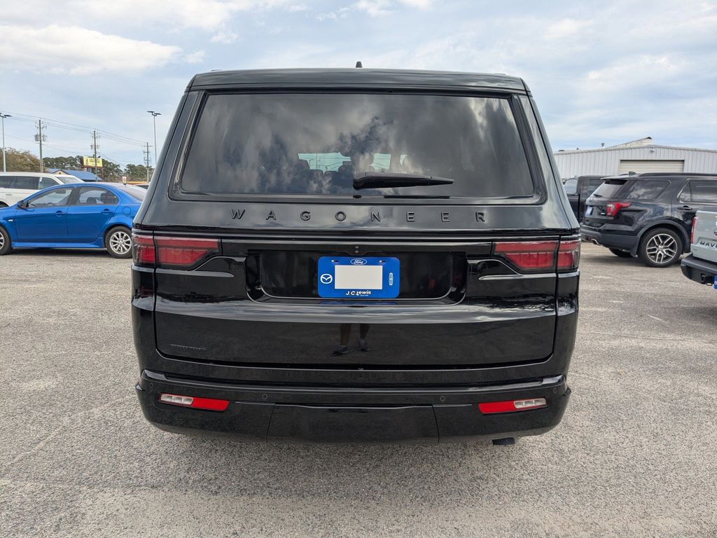 2023 Jeep Wagoneer Series II Carbide 4x4