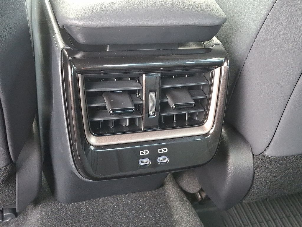 Thumbnail: 2026 Toyota Crown - 10