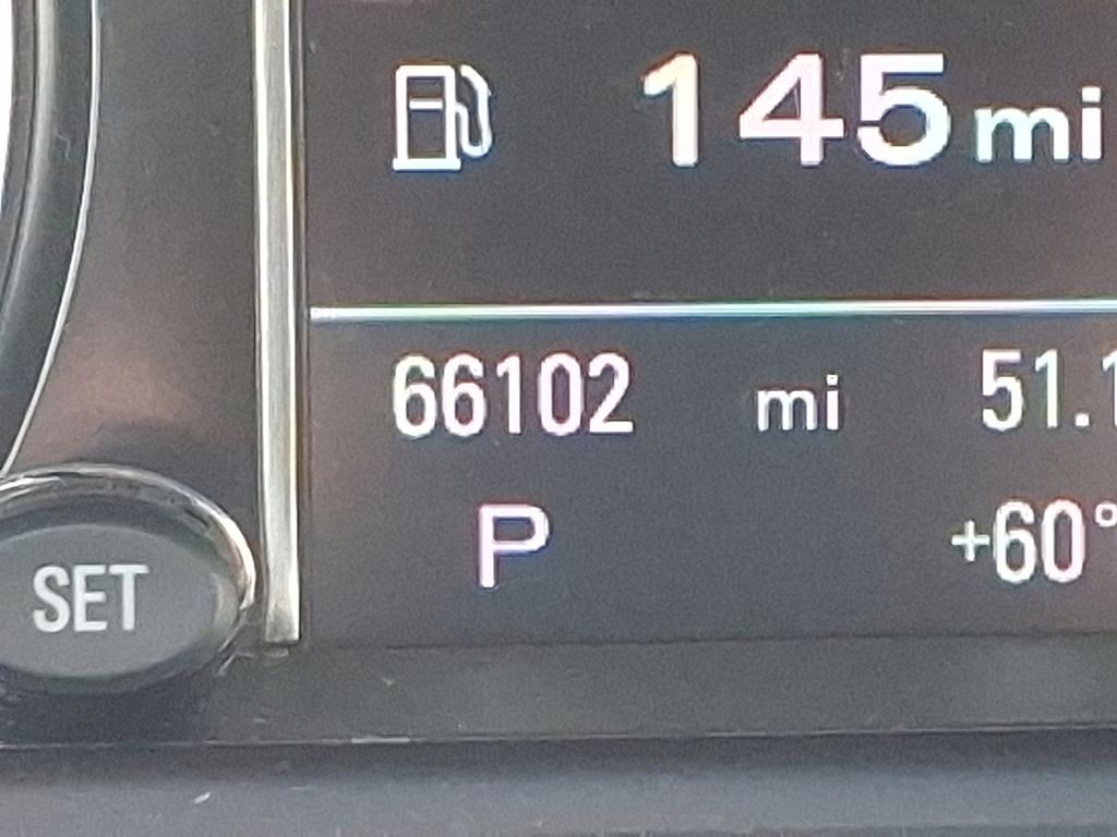 Thumbnail: 2013 Audi Q5 - 21