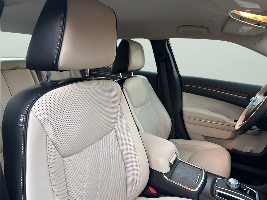 Used Car 2020 Chrysler 300  C For Sale Under $35,000 In Austin, Texas