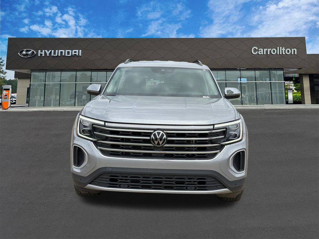 2025 Volkswagen Atlas SE w/Tech - Photo 2