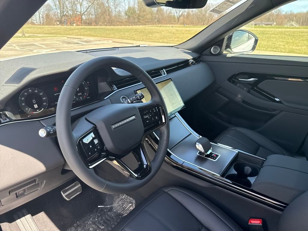 2026 Land Rover Range Rover Evoque Dynamic SE - Photo 12