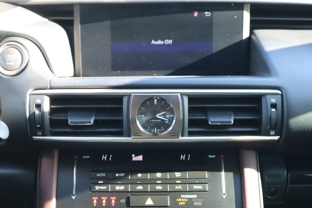 Thumbnail: 2017 Lexus IS - 14