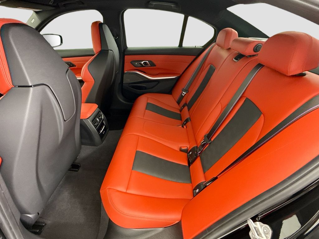 Thumbnail: 2025 BMW M3 - 20