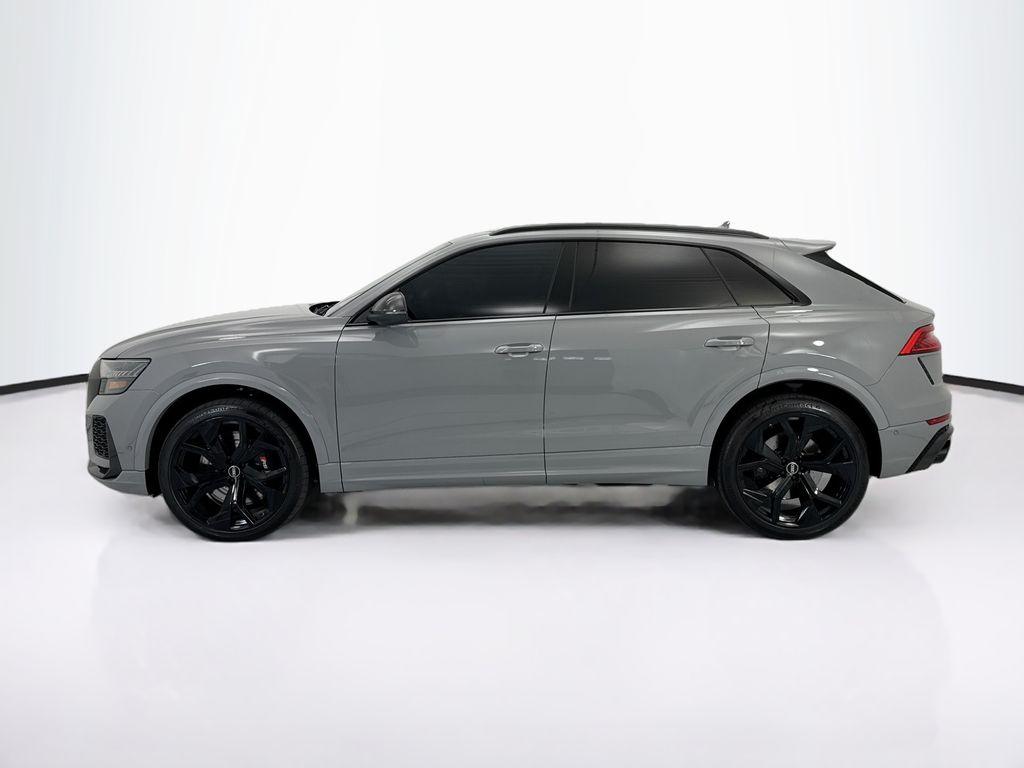 Thumbnail: 2024 Audi RS Q8 - 8