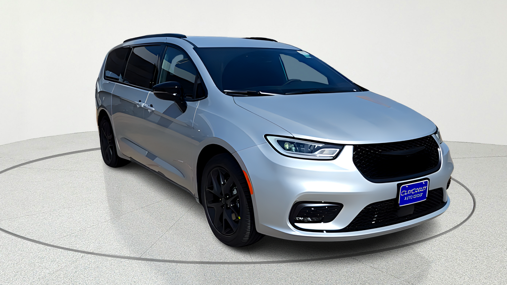 2026 Chrysler Pacifica Select's photo