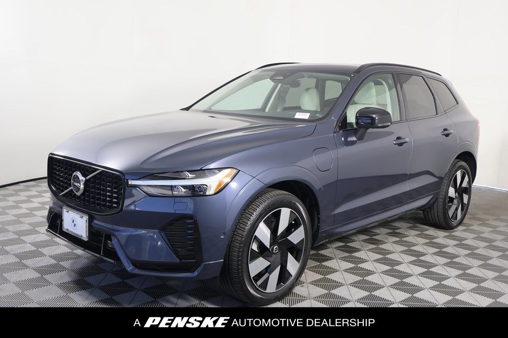 Thumbnail: 2024 Volvo XC60 - 1