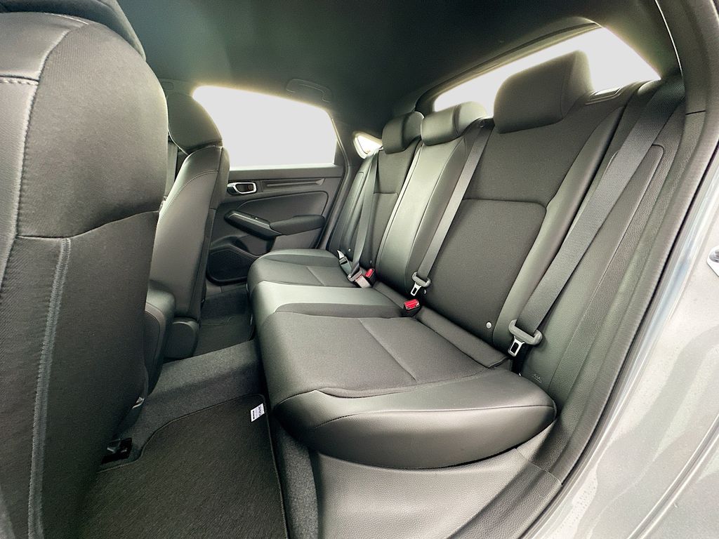 2025 Honda Civic Sport 16