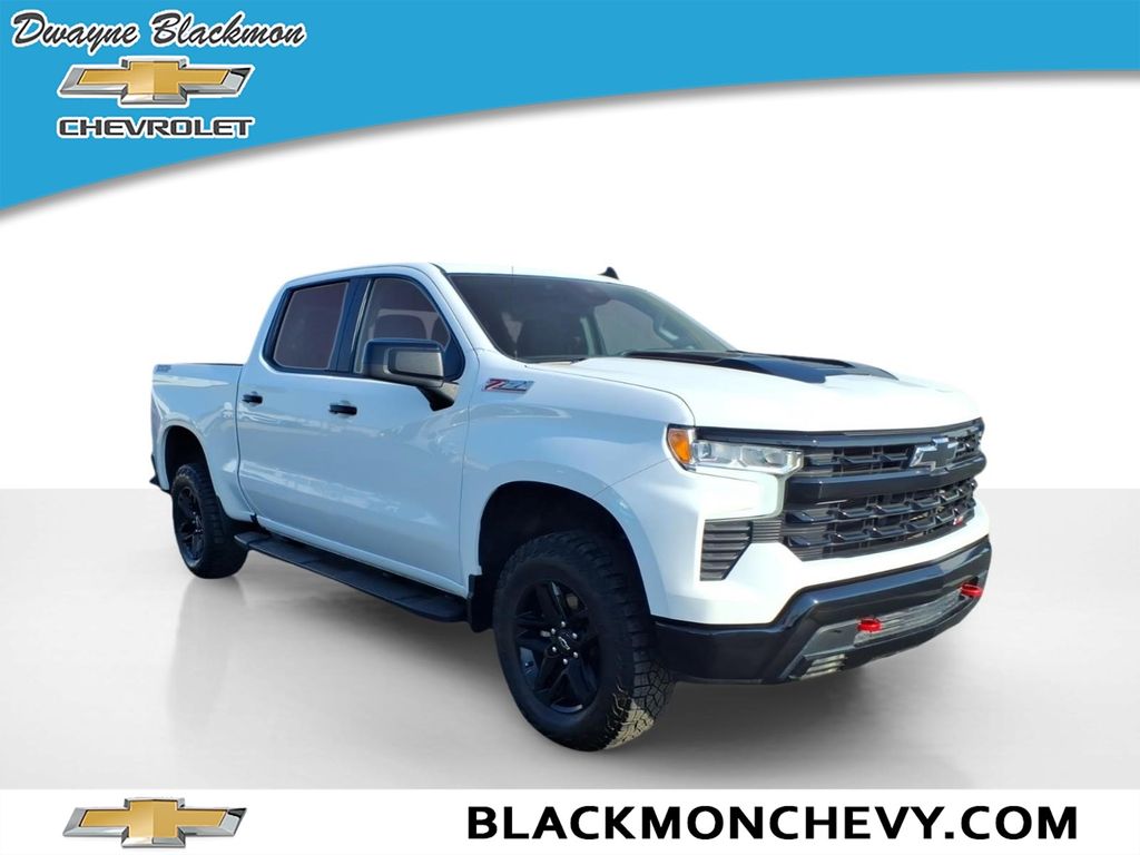 2024 Chevrolet Silverado 1500 LT Trail Boss Crew Cab 4WD
