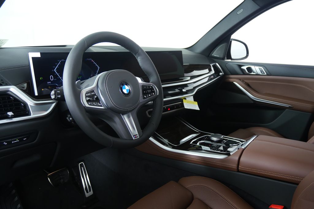 Thumbnail: 2026 BMW X5 - 12