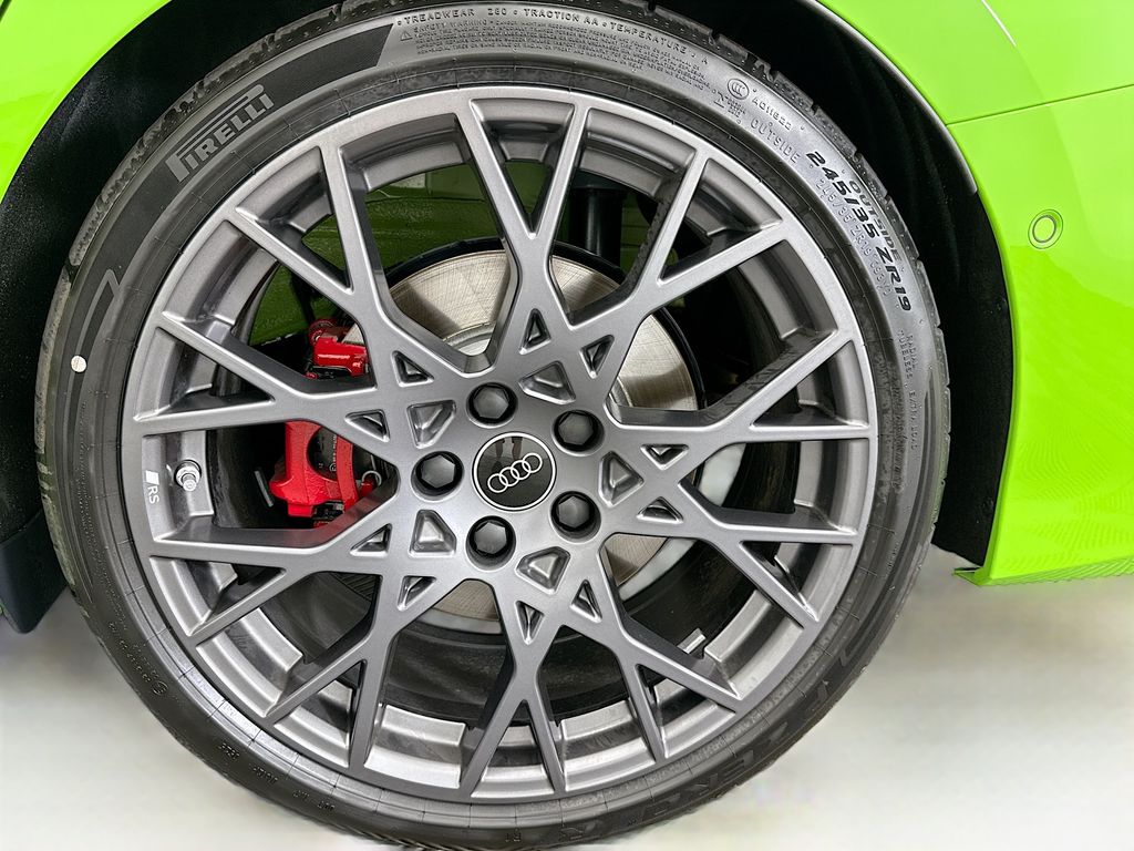 Thumbnail: 2025 Audi RS 3 - 30