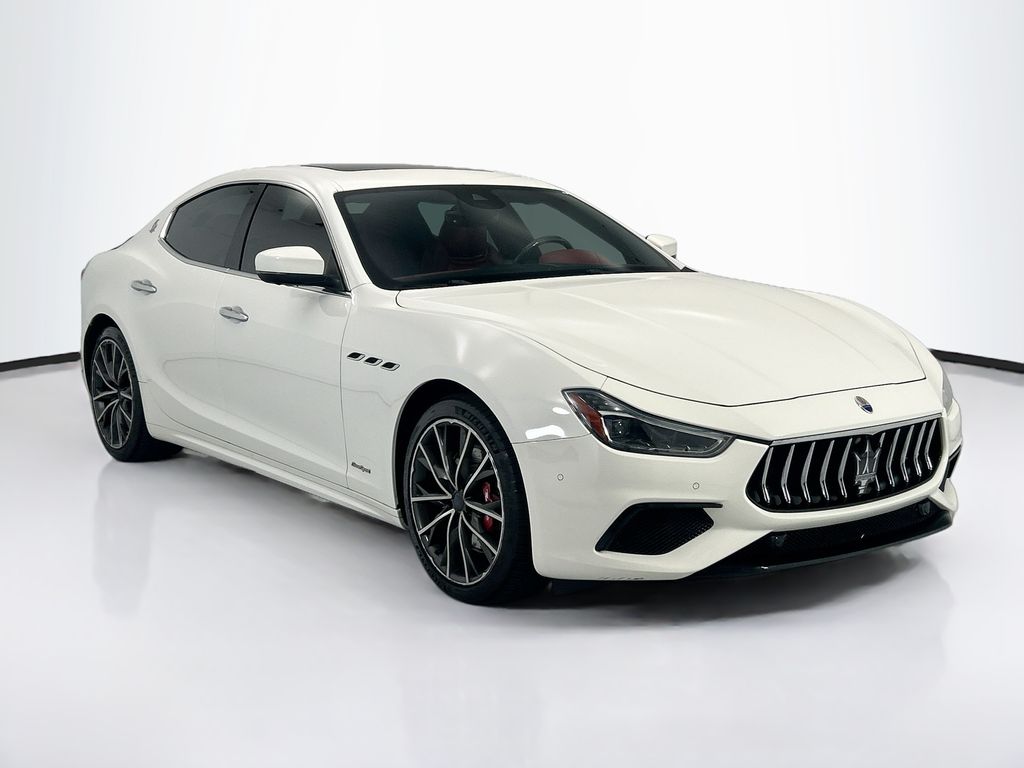 Thumbnail: 2019 Maserati Ghibli - 3