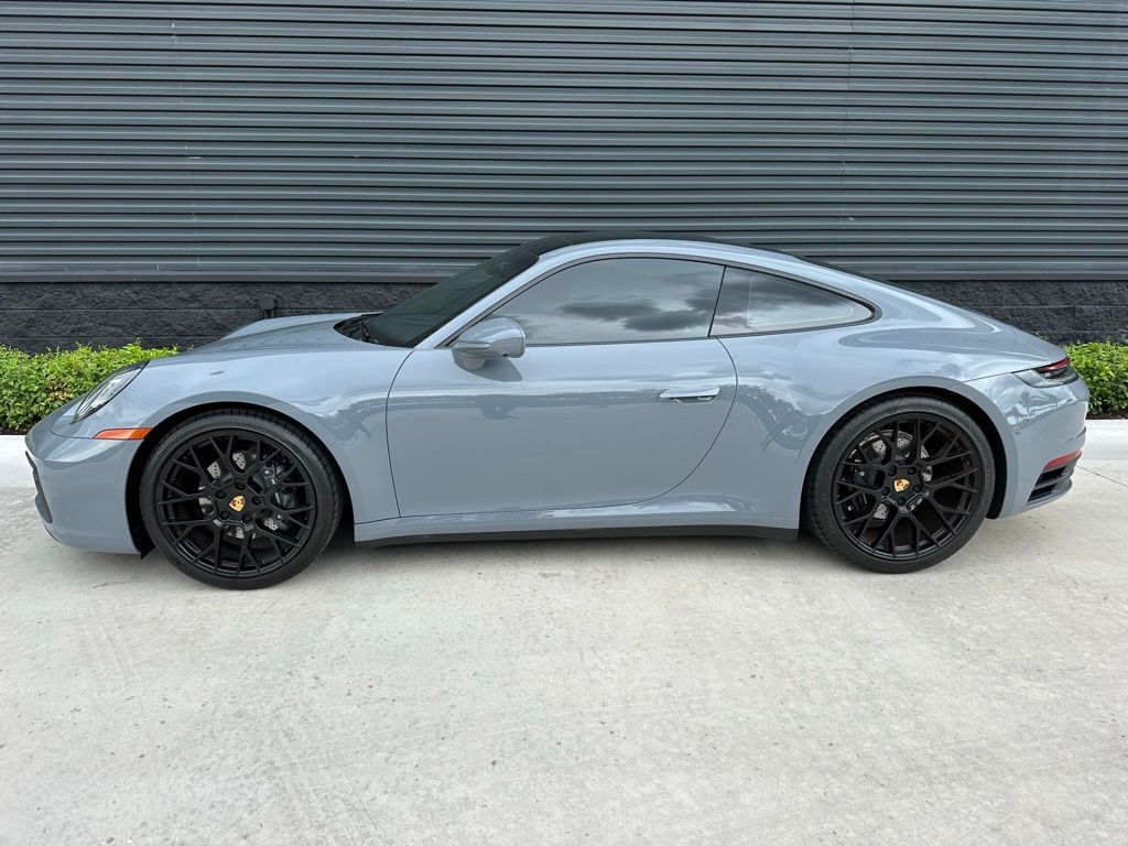 Thumbnail: 2024 Porsche 911 - 2