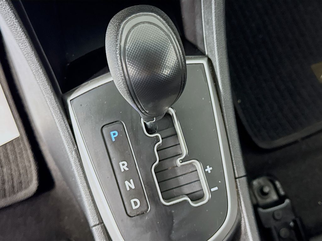 Used Car 2014 Hyundai Accent  Gs For Sale Under $10,000 In Austin, Texas