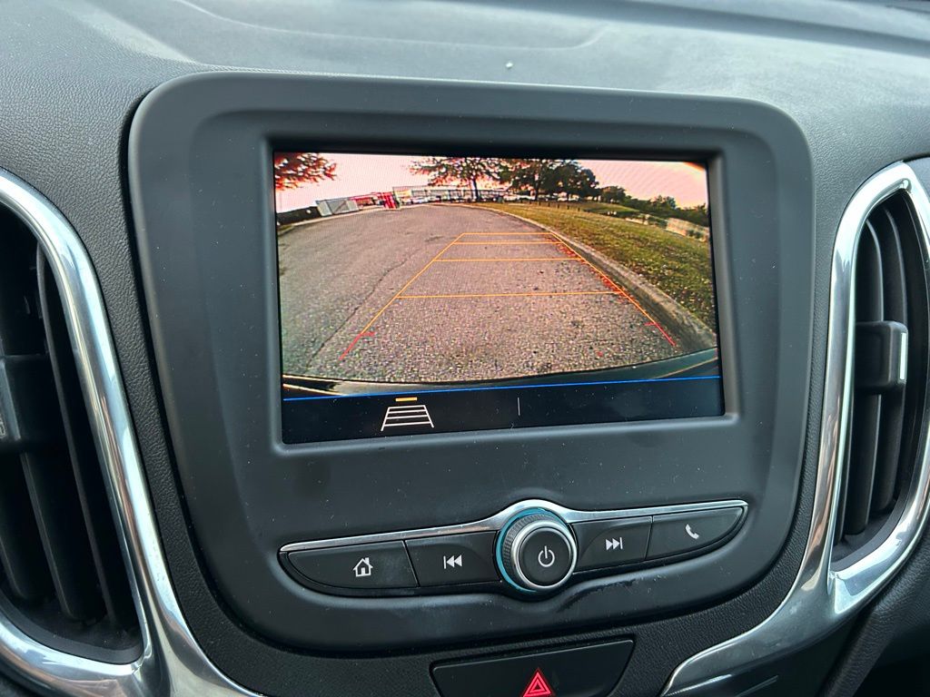 Thumbnail: 2020 Chevrolet Equinox - 24