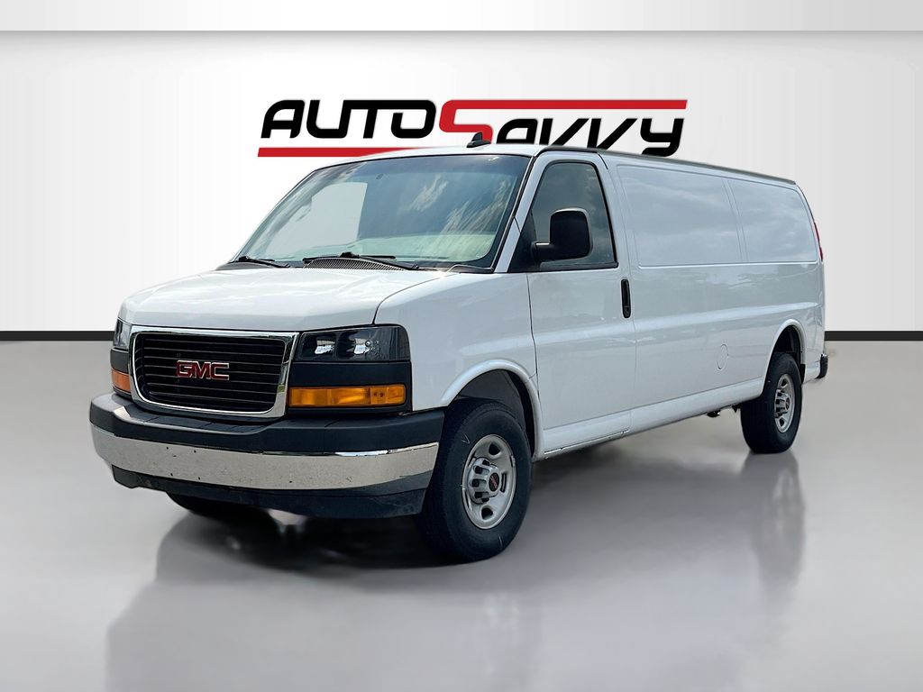 Used 2023 White GMC Work Van image 3