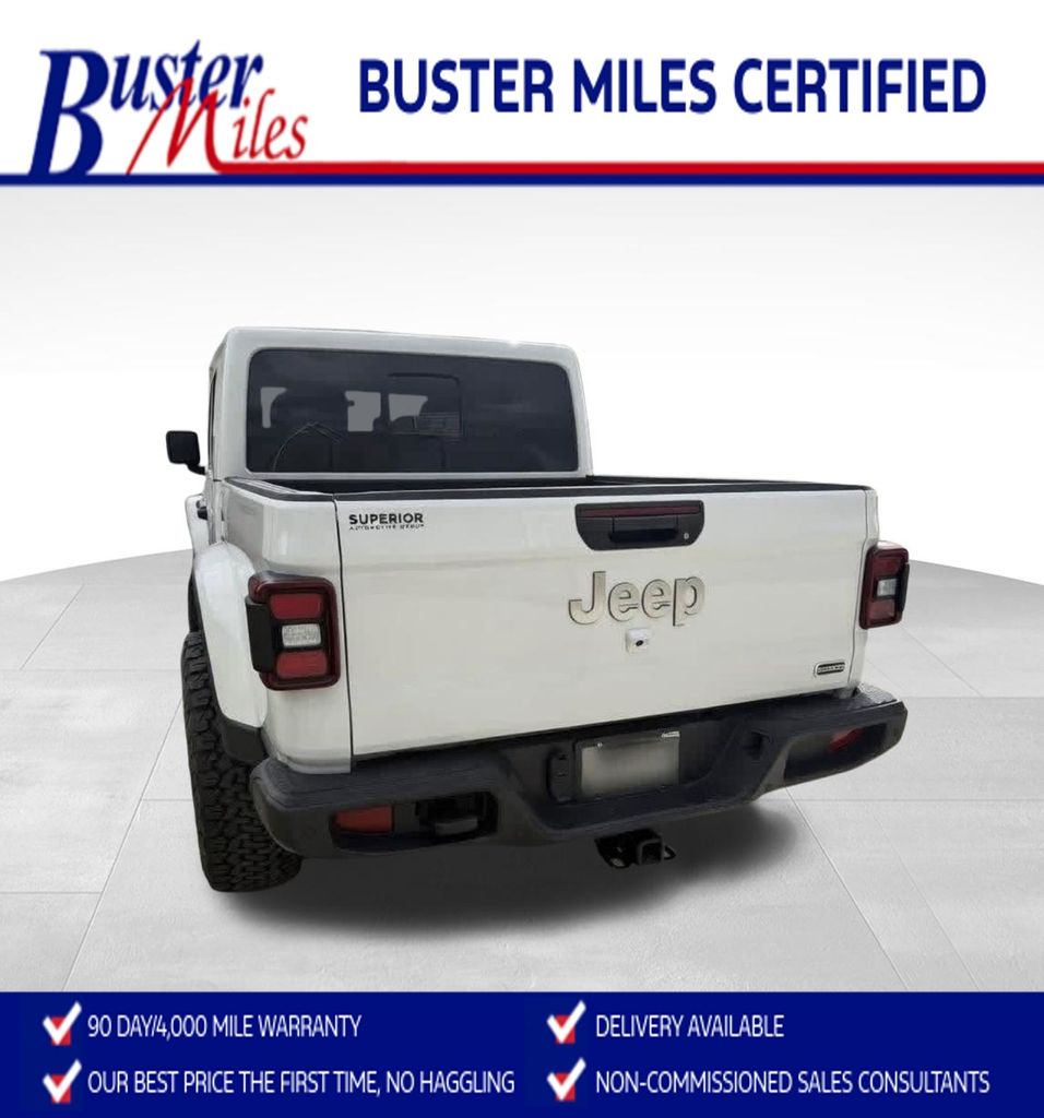 Bright White Clearcoat 2020 Jeep Gladiator Overland Crew Cab 4WD Pickup Truck Four-Wheel Drive 8-Speed Automatic