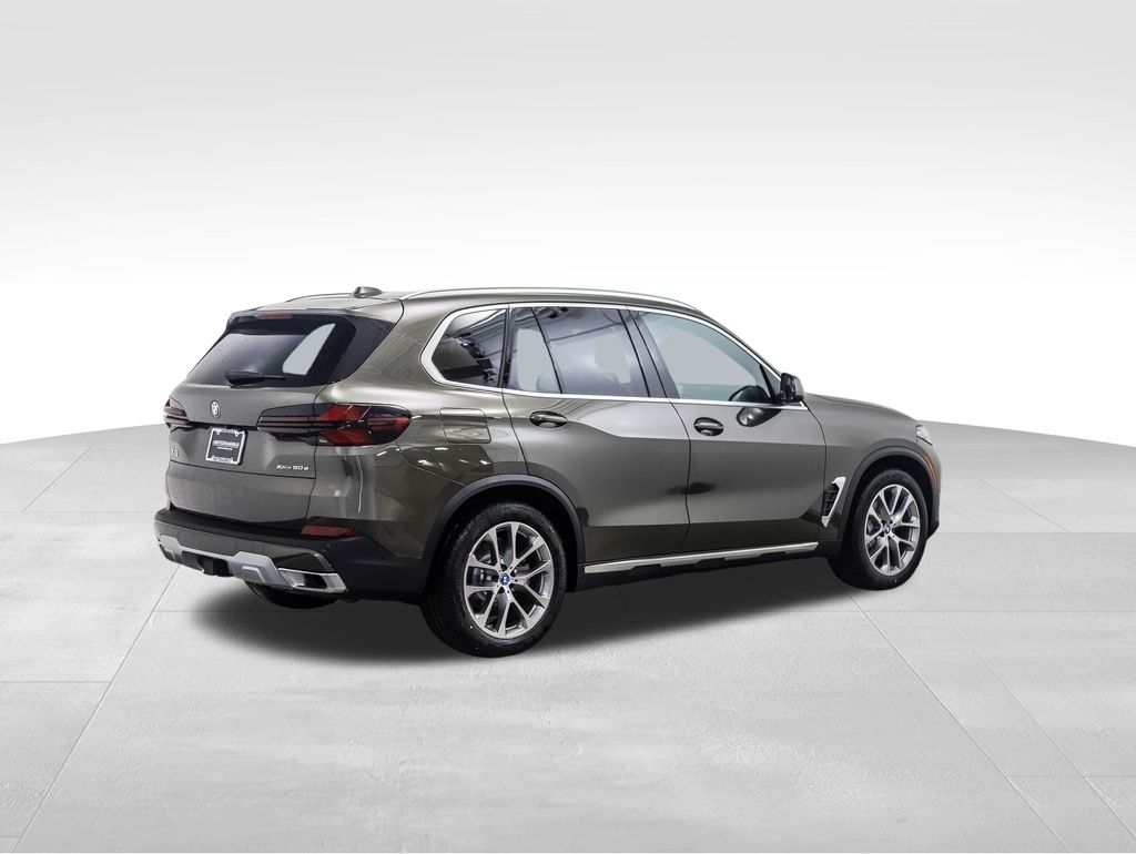 2025 BMW X5 xDrive50e 5