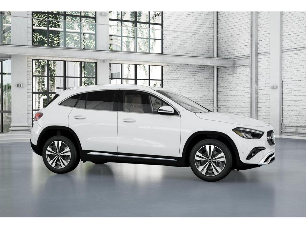 Thumbnail: 2025 Mercedes-Benz GLA - 14
