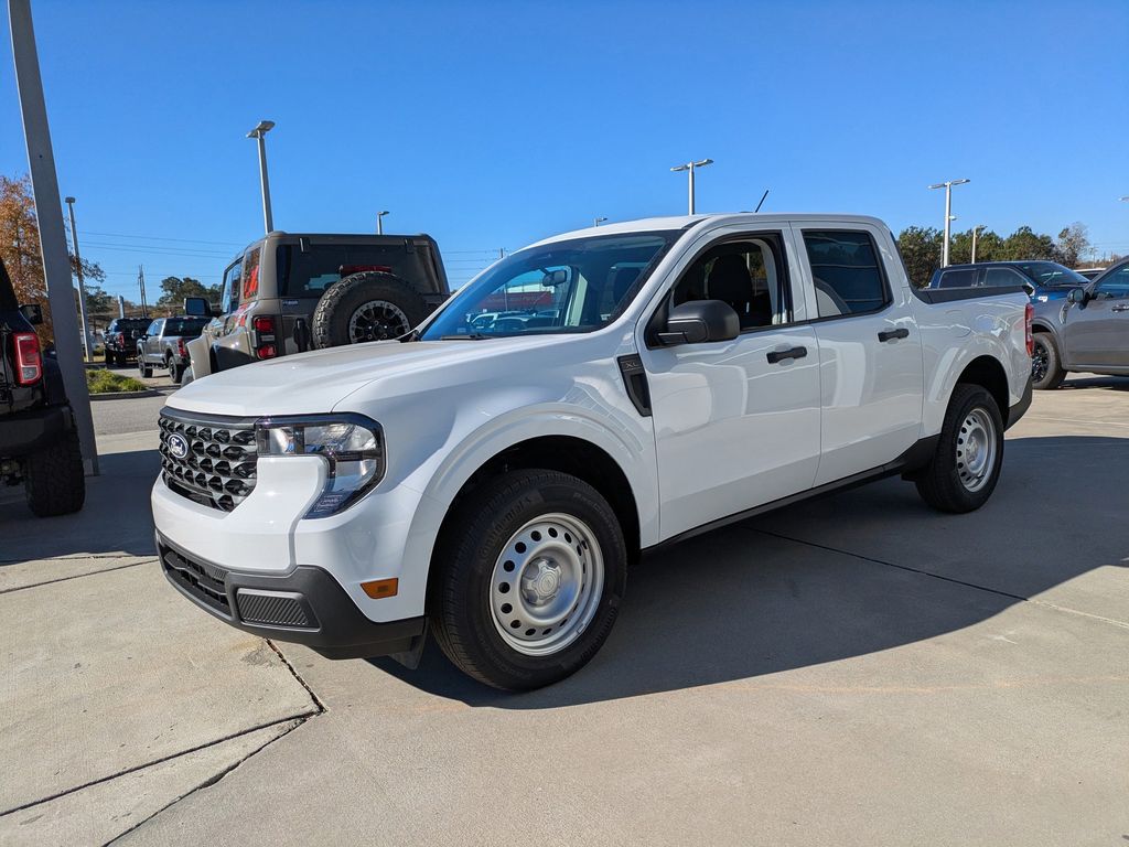 2025 Ford Maverick XL