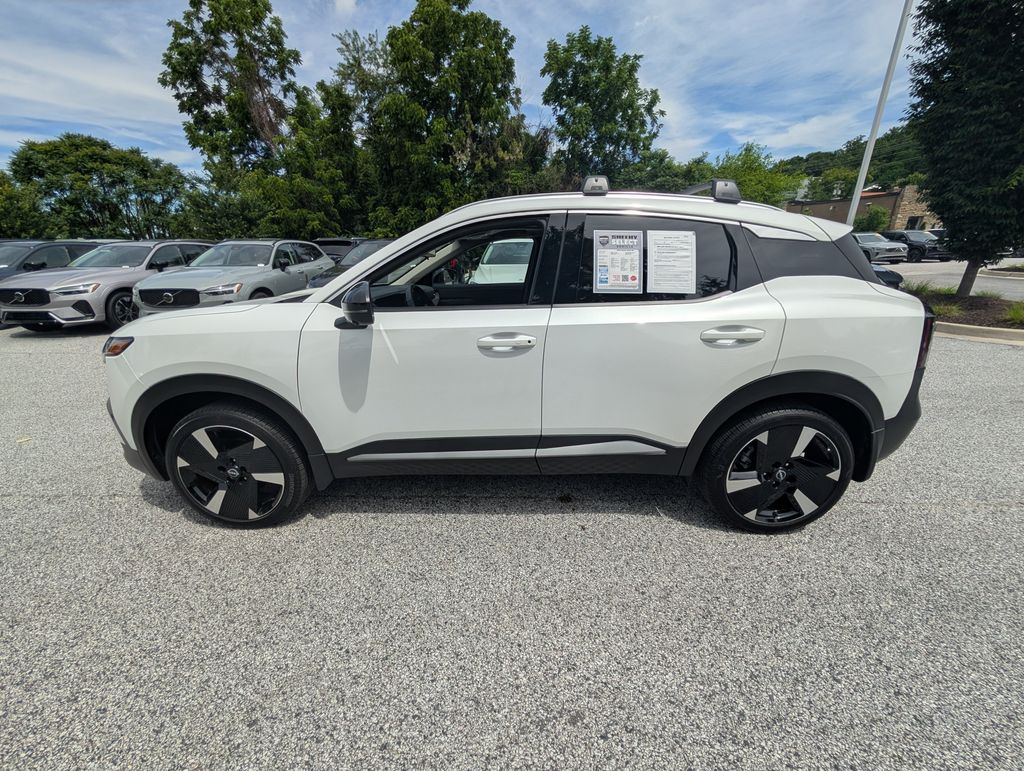 Used 2026 White Nissan SR image 25