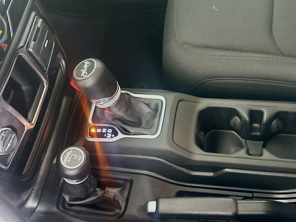 Thumbnail: 2020 Jeep Wrangler - 16