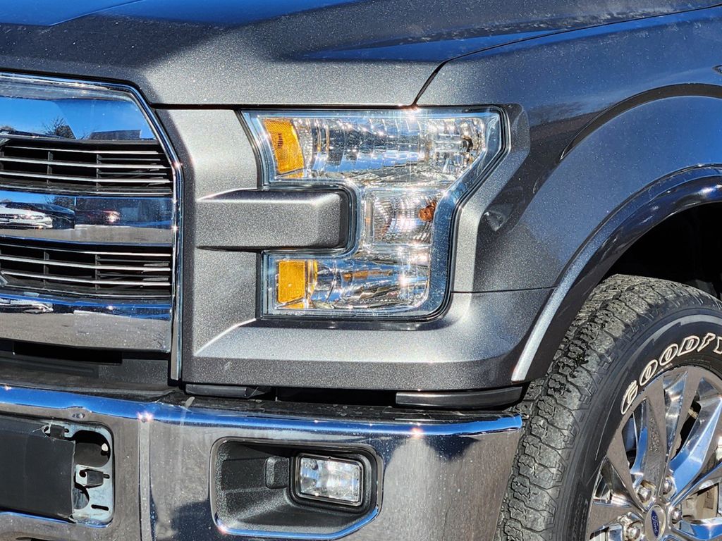 2016 Ford F-150  8